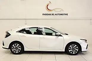 Used 2019 Honda Civic Se Hatchback White - Interior and Exterior details 2