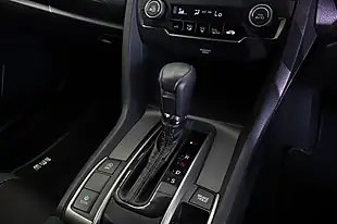 Used 2019 Honda Civic Se Hatchback White - Interior and Exterior details 8