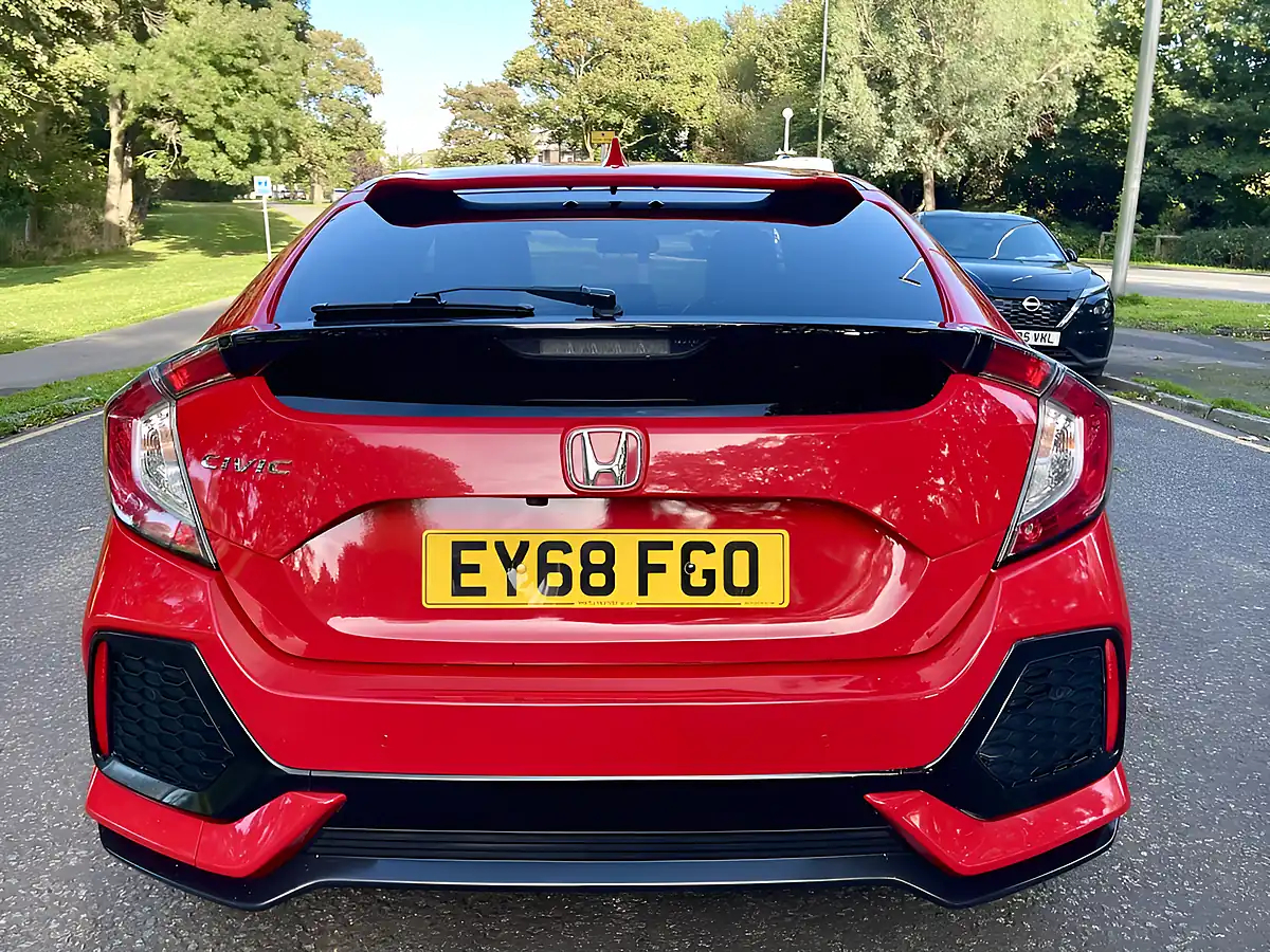 Used 2019 Honda Civic Sport Line Red - Interior and Exterior details 5