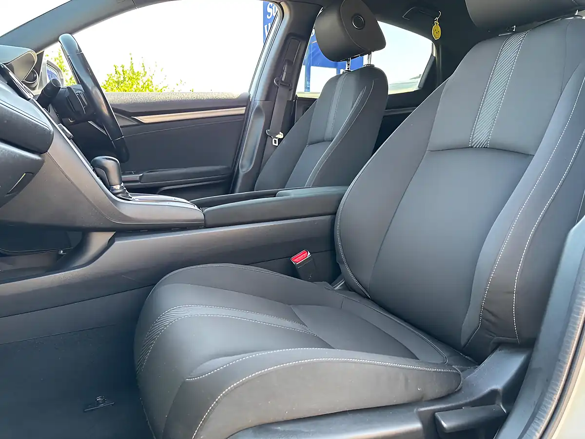 Used 2019 Honda Civic Sport White - Interior and Exterior details 17