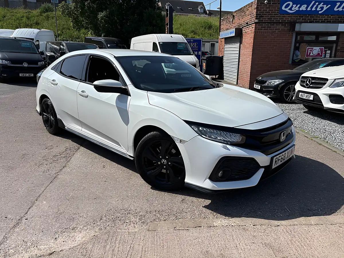 Used 2019 Honda Civic Sport White - Interior and Exterior details 3