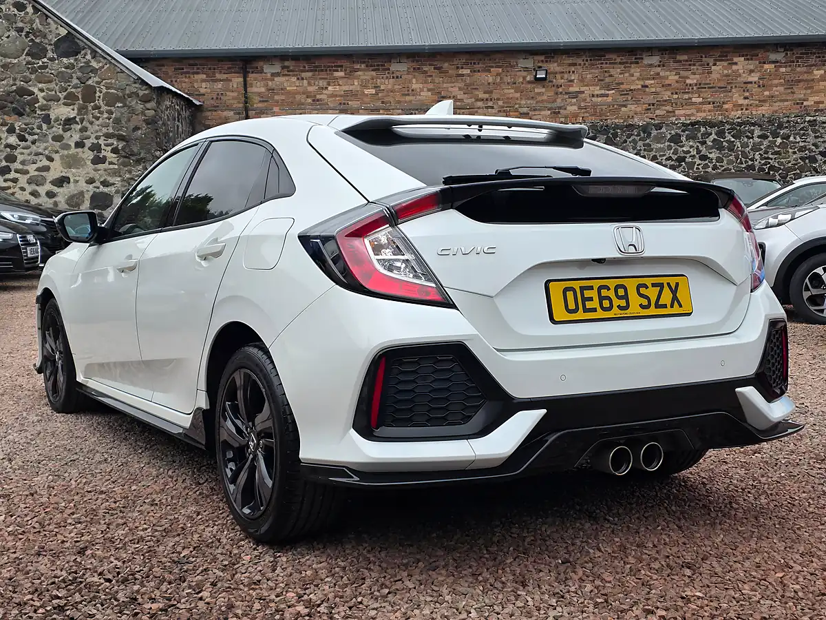 Used 2019 Honda Civic Sport White - Interior and Exterior details 15