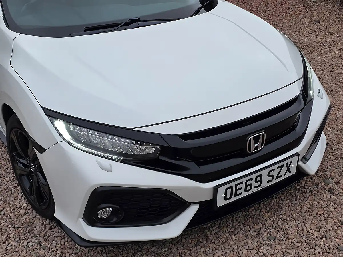 Used 2019 Honda Civic Sport White - Interior and Exterior details 2