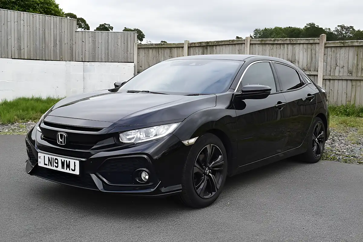 Used 2019 Honda Civic Sr Black - Interior and Exterior details 3