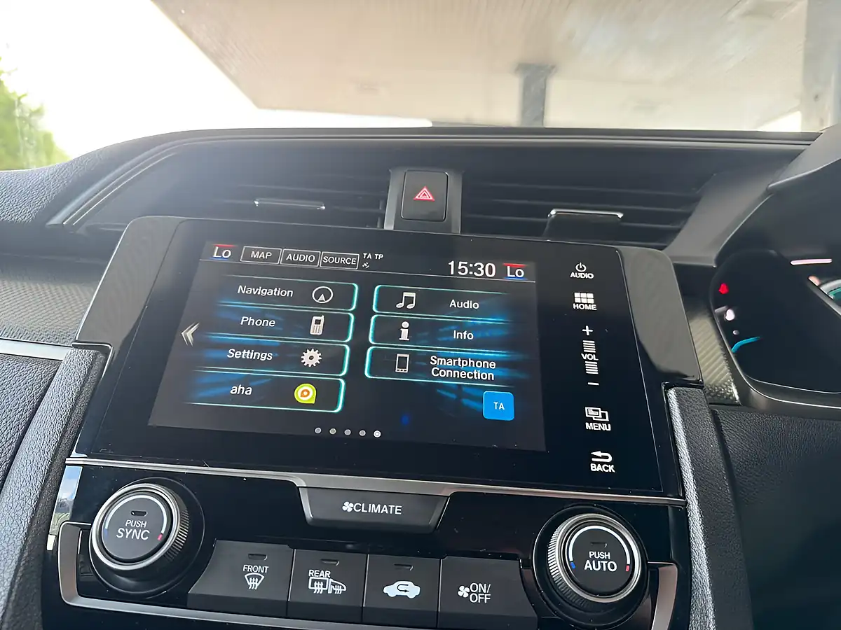 Used 2019 Honda Civic Sr Grey - Interior and Exterior details 15