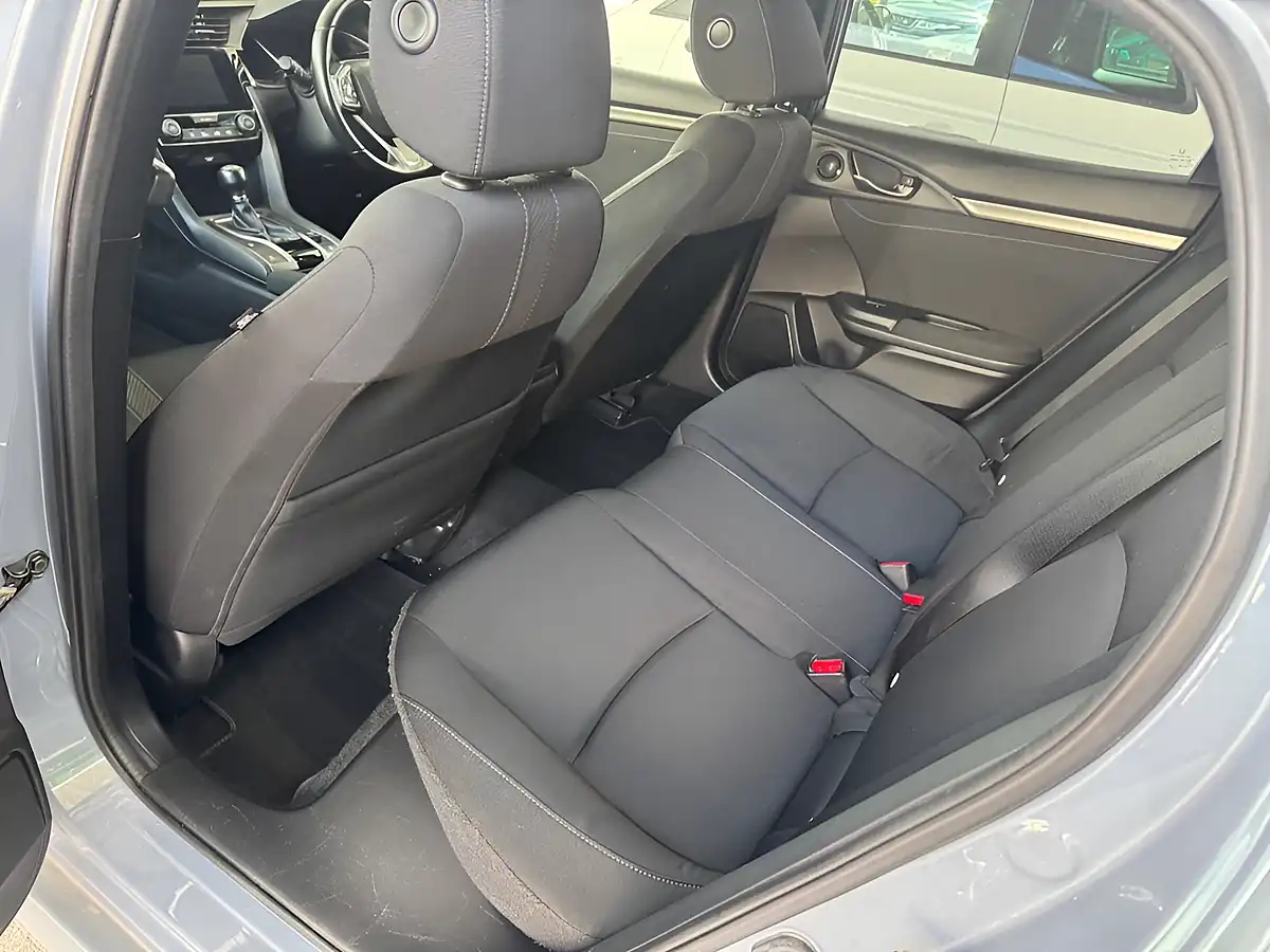 Used 2019 Honda Civic Sr Grey - Interior and Exterior details 7