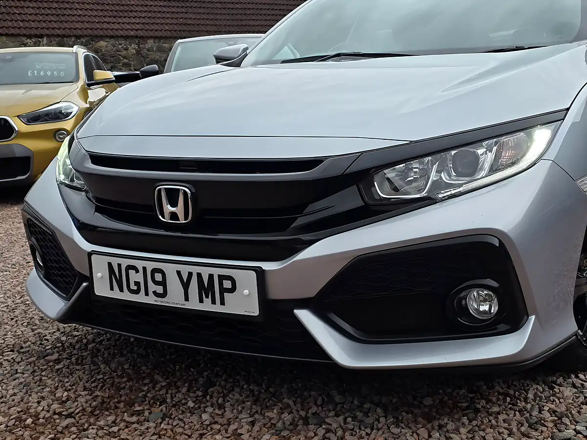 Used 2019 Honda Civic Sr Lunar Silver Metallic - Interior and Exterior details 6
