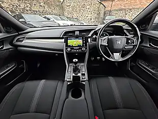 Used 2019 Honda Civic Sr Lunar Silver Metallic - Interior and Exterior details 7