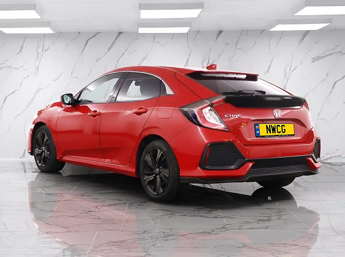 Used 2019 Honda Civic Sr Red - Interior and Exterior details 4