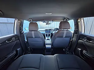 Used 2019 Honda Civic Sr White - Interior and Exterior details 11