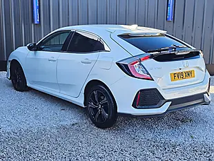 Used 2019 Honda Civic Sr White - Interior and Exterior details 4