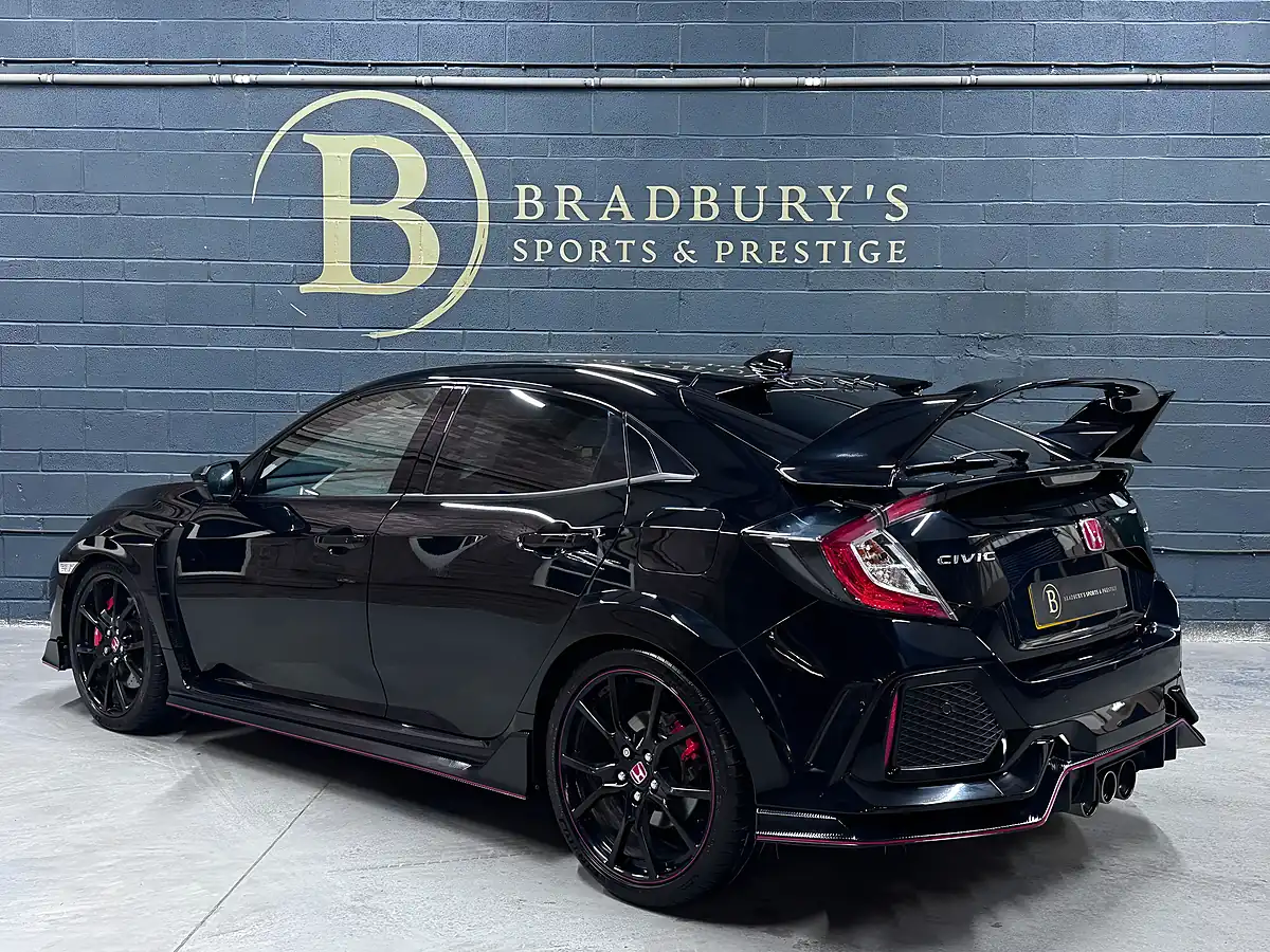 Used 2019 Honda Civic Type R GT Black - Interior and Exterior details 10
