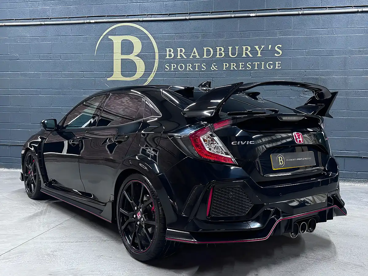 Used 2019 Honda Civic Type R GT Black - Interior and Exterior details 11