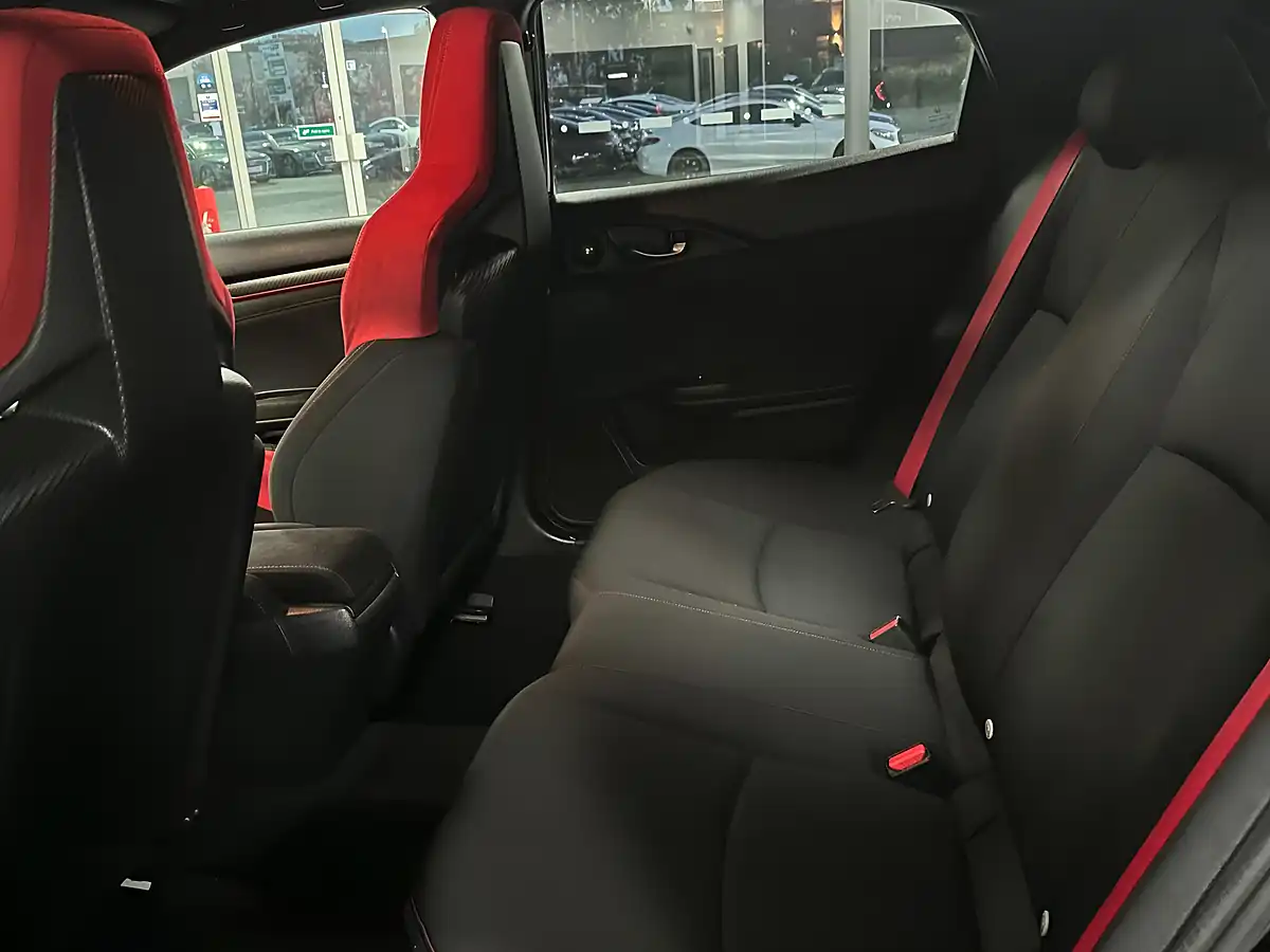 Used 2019 Honda Civic Type R GT Black - Interior and Exterior details 18