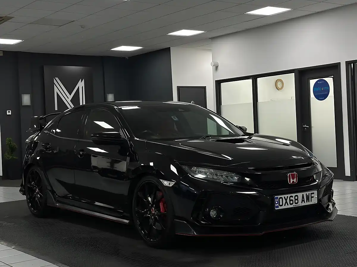 Used 2019 Honda Civic Type R GT Black - Interior and Exterior details 2