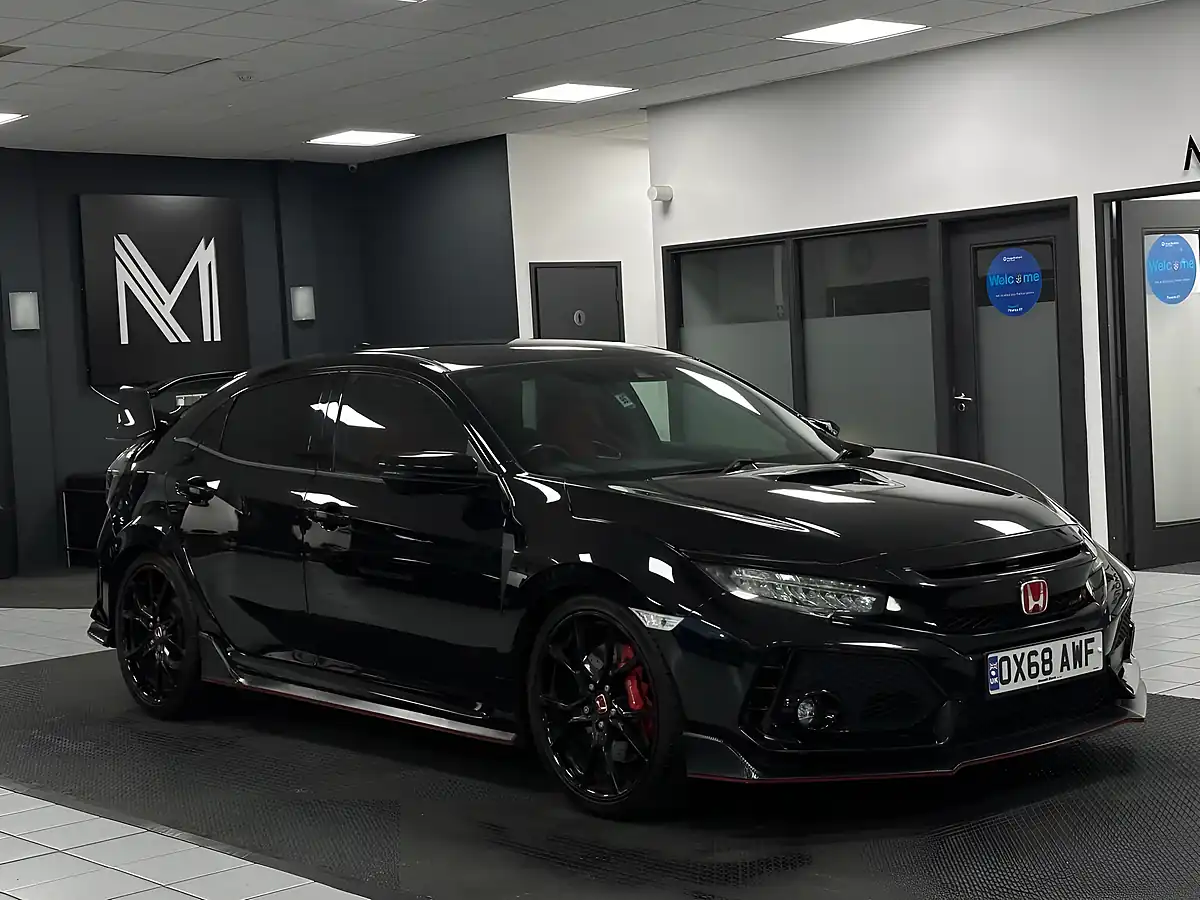 Used 2019 Honda Civic Type R GT Black - Interior and Exterior details 3