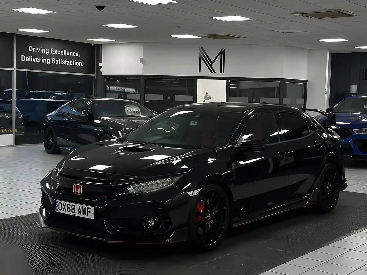 Used 2019 Honda Civic Type R GT Black - Interior and Exterior details 6
