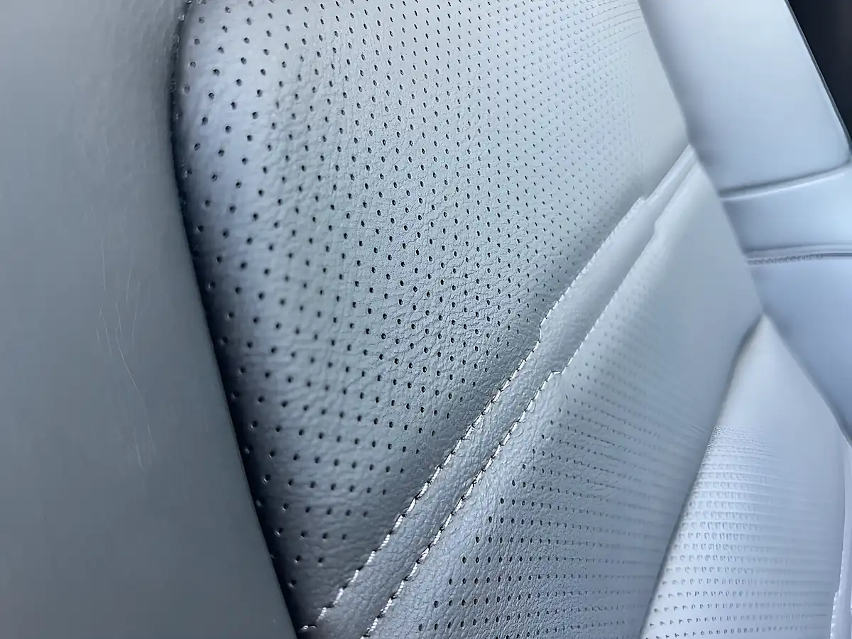 Used 2019 Honda Cr-V Ex White - Interior and Exterior details 19