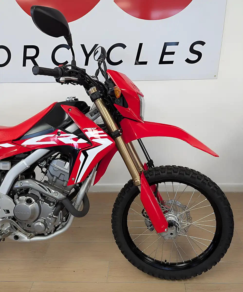 Used 2019 Honda CRF250L Red - Interior and Exterior details 15