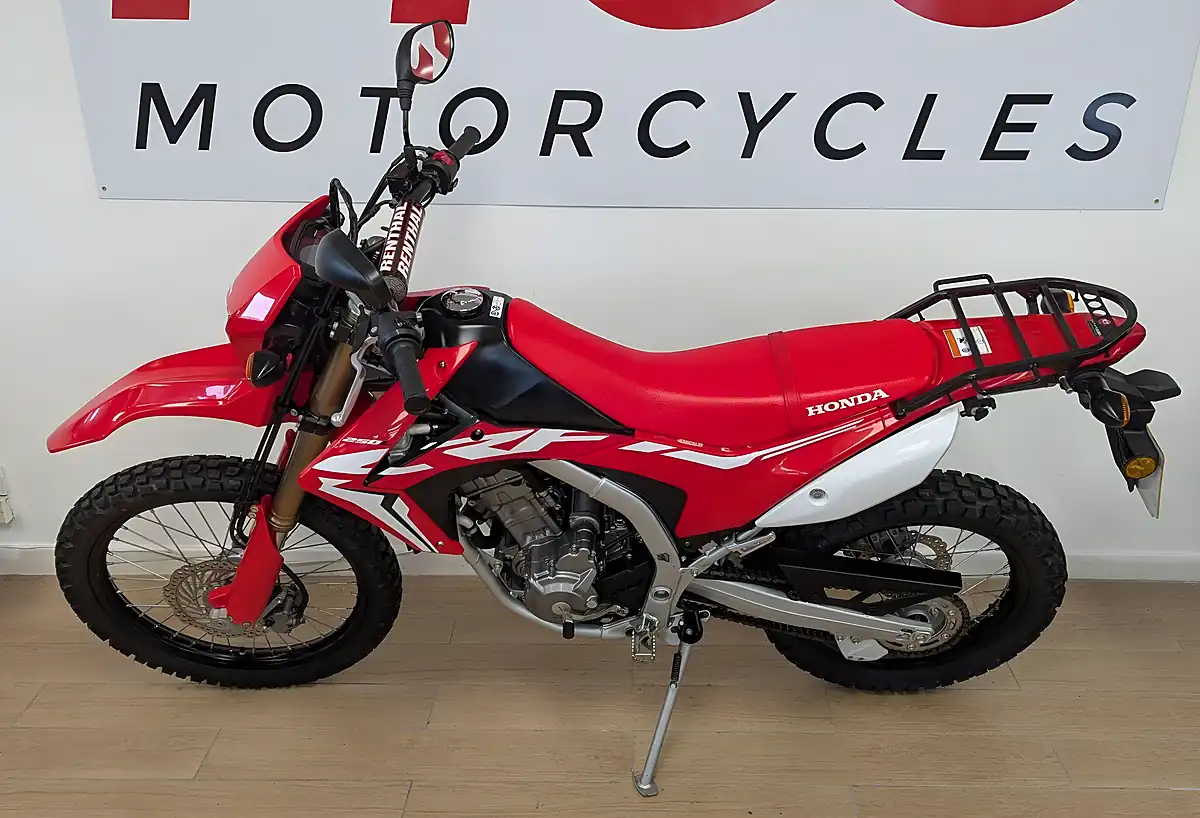 Used 2019 Honda CRF250L Red - Interior and Exterior details 7