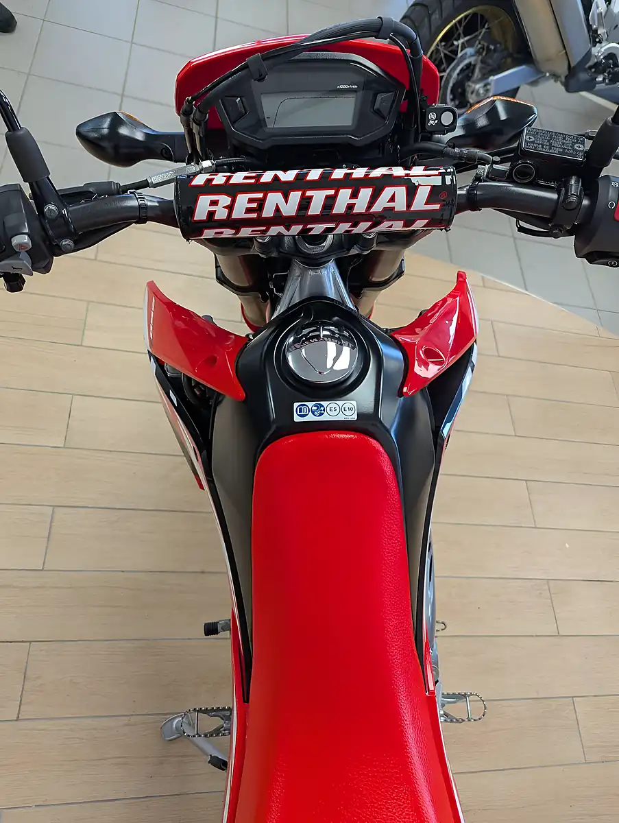 Used 2019 Honda CRF250L Red - Interior and Exterior details 8