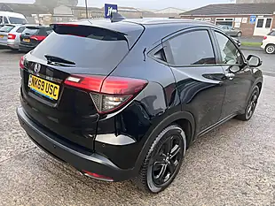 Used 2019 Honda Hr-V Ex Crystal Black Metallic - Interior and Exterior details 6