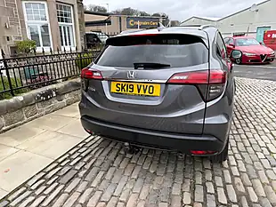 Used 2019 Honda Hr-V Ex Platinum Grey - Interior and Exterior details 12