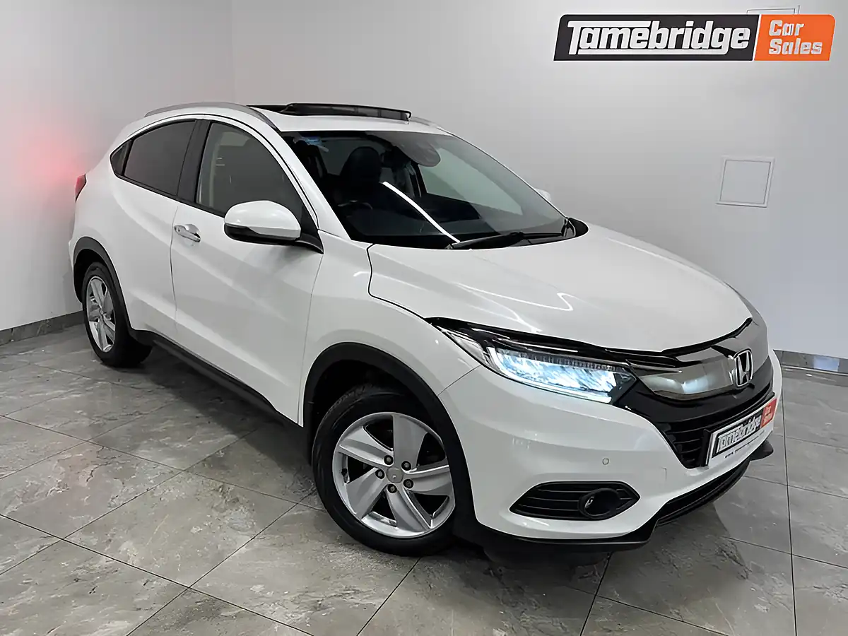 Used 2019 Honda Hr-V Ex White - Front View