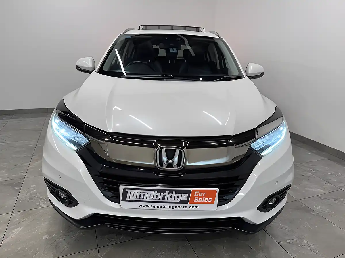 Used 2019 Honda Hr-V Ex White - Interior and Exterior details 3