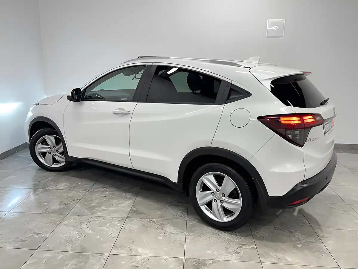Used 2019 Honda Hr-V Ex White - Interior and Exterior details 6