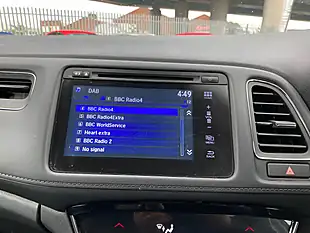 Used 2019 Honda Hr-V Se White - Interior and Exterior details 17