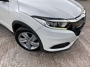 Used 2019 Honda Hr-V Se White - Interior and Exterior details 4