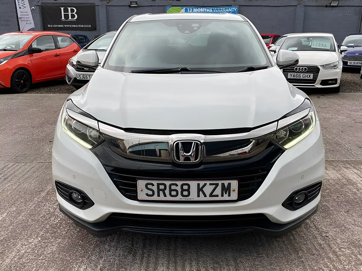 Used 2019 Honda Hr-V Se White - Interior and Exterior details 5