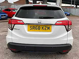 Used 2019 Honda Hr-V Se White - Interior and Exterior details 9