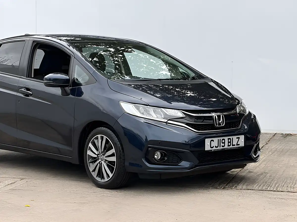 Used 2019 Honda Jazz Ex Midnight Blue Beam - Interior and Exterior details 2