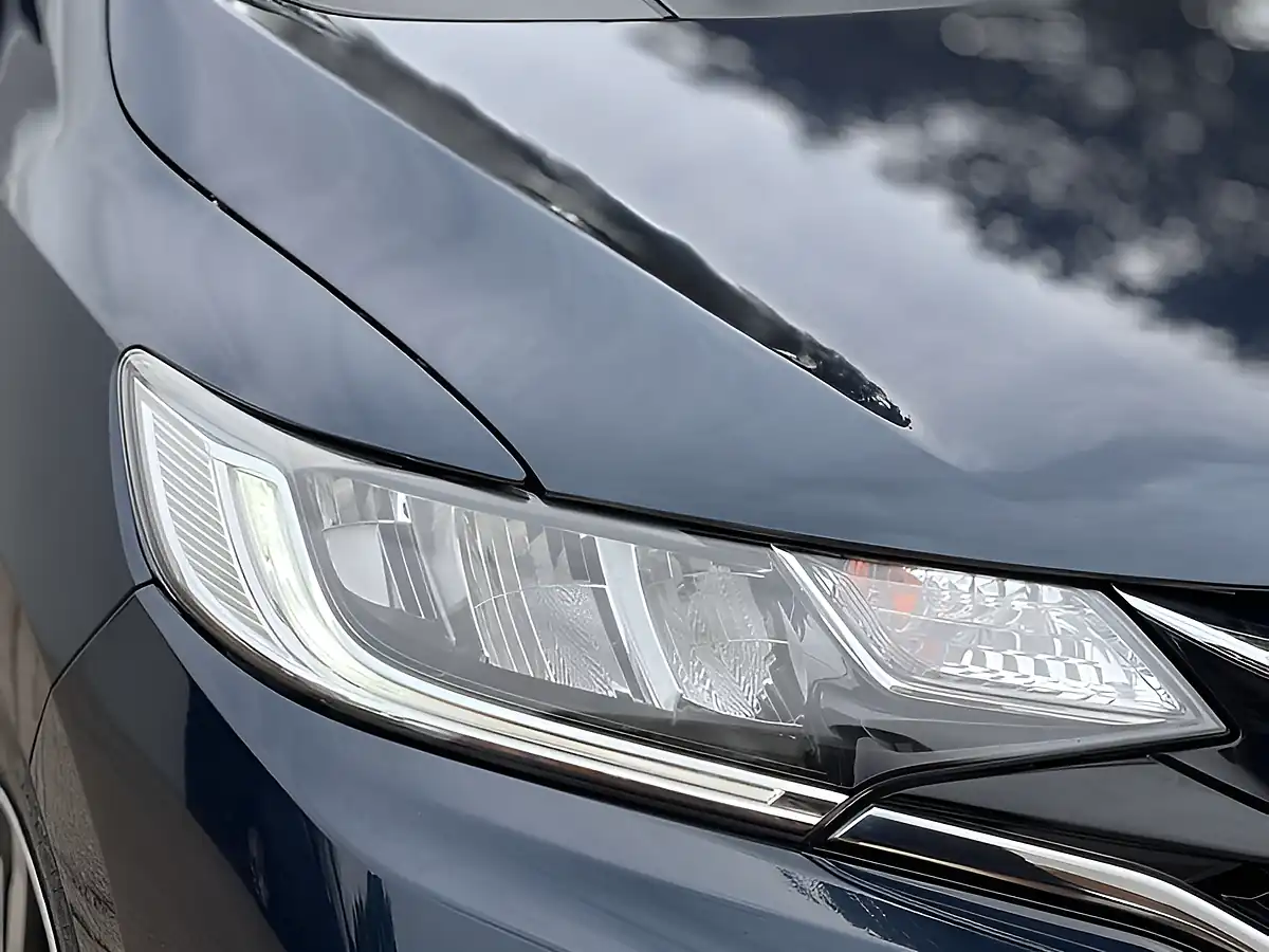 Used 2019 Honda Jazz Ex Midnight Blue Beam - Interior and Exterior details 4