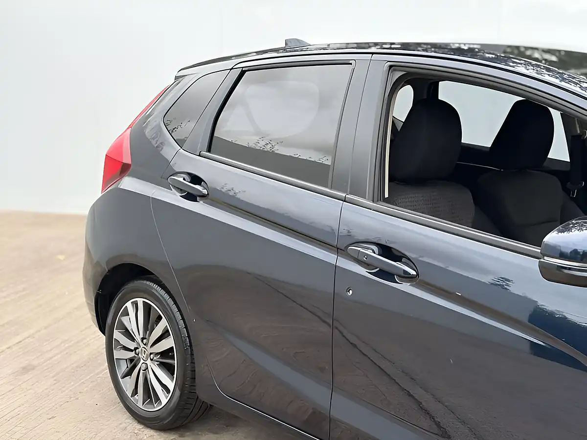 Used 2019 Honda Jazz Ex Midnight Blue Beam - Interior and Exterior details 6