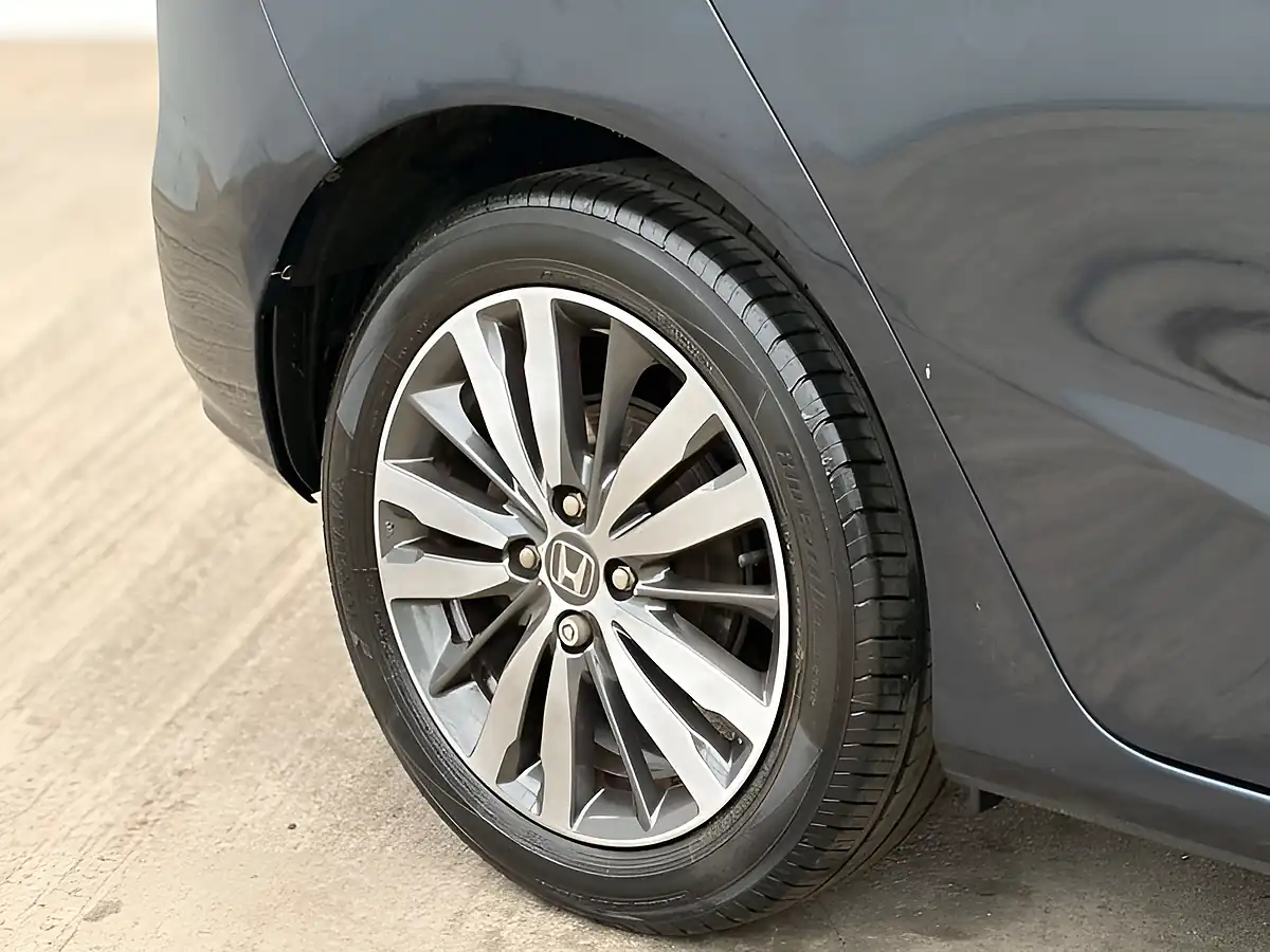 Used 2019 Honda Jazz Ex Midnight Blue Beam - Interior and Exterior details 9