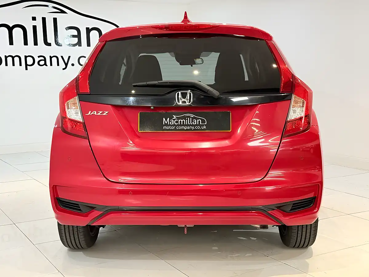Used 2019 Honda Jazz Ex Navi Red - Interior and Exterior details 10