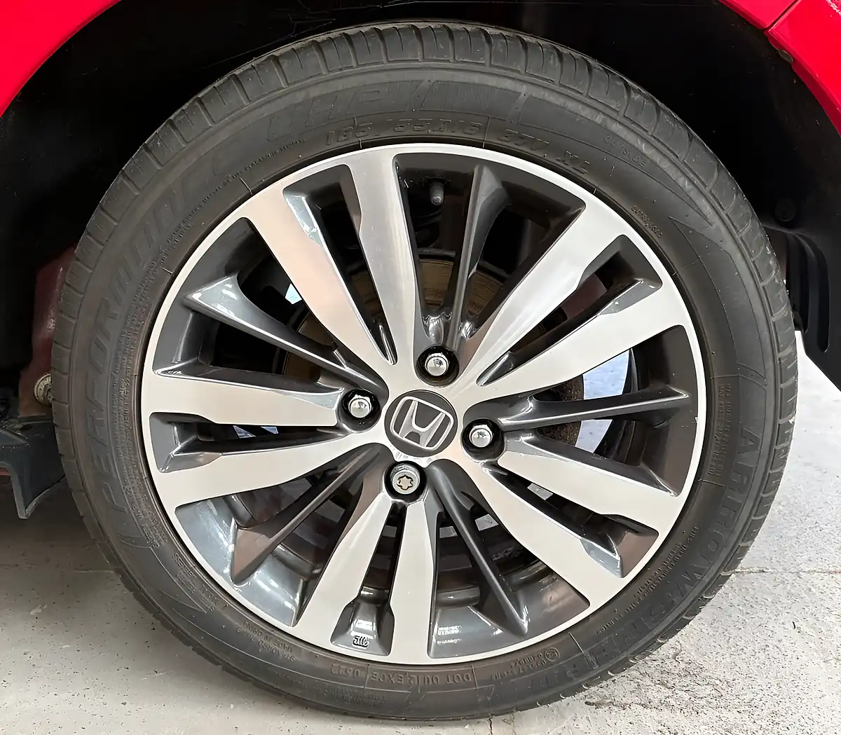Used 2019 Honda Jazz Ex Navi Red - Interior and Exterior details 19