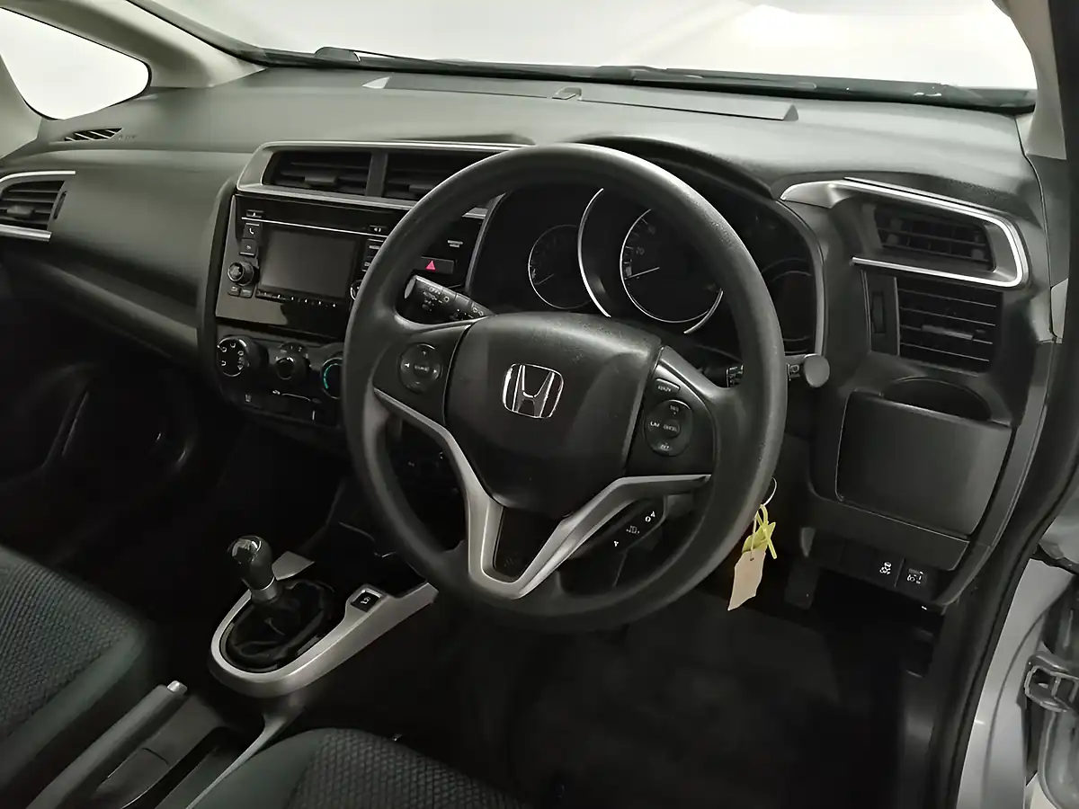 Used 2019 Honda Jazz S Lunar Silver - Interior and Exterior details 6