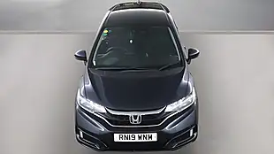 Used 2019 Honda Jazz Se Blue - Interior and Exterior details 8