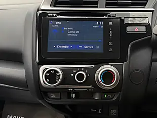 Used 2019 Honda Jazz Se Grey - Interior and Exterior details 15