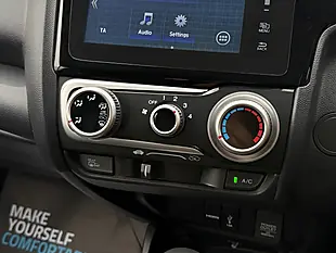 Used 2019 Honda Jazz Se Grey - Interior and Exterior details 16
