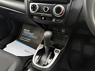 Used 2019 Honda Jazz Se Grey - Interior and Exterior details 18