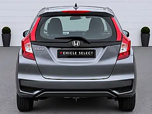 Used 2019 Honda Jazz Se Grey - Interior and Exterior details 8