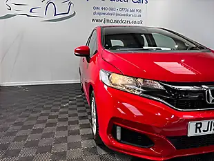 Used 2019 Honda Jazz Se Navi Red - Interior and Exterior details 11