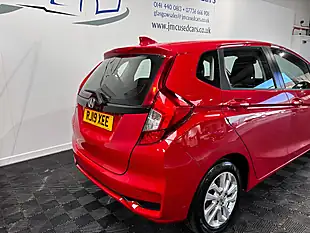Used 2019 Honda Jazz Se Navi Red - Interior and Exterior details 15