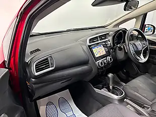 Used 2019 Honda Jazz Se Navi Red - Interior and Exterior details 18