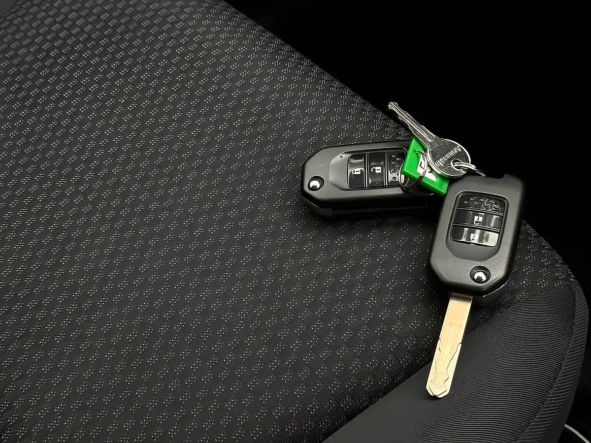 Used 2019 Honda Jazz Se White - Interior and Exterior details 20